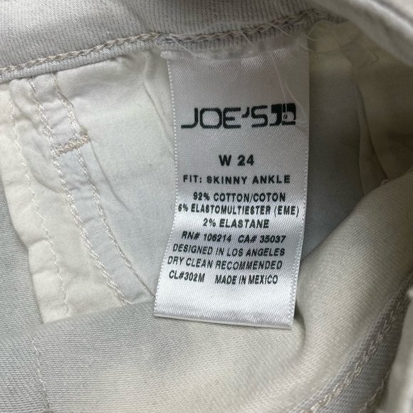 Joe's Jeans, Size 24 Waist, Acid Wash, New with Tags - Picture 4 of 4